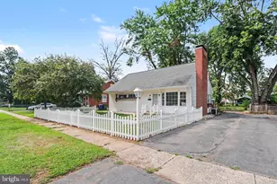 1908 Letchworth Dr, Camp Hill, PA 17011 - Photo 4