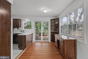 1908 Letchworth Dr, Camp Hill, PA 17011 - Photo 8