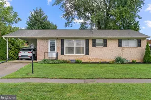 4630 S Clearview Dr, Camp Hill, PA 17011 - Photo 2