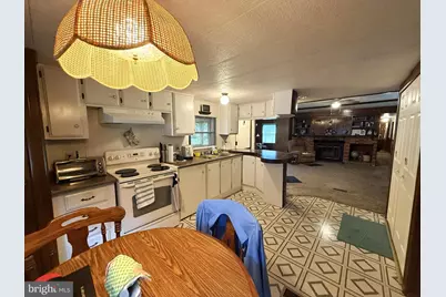 44 Shippensburg Mobile Estate, Shippensburg, PA 17257 - Photo 4