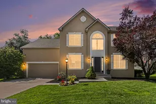 17 Ginger Dr, Mechanicsburg, PA 17050 - Photo 1