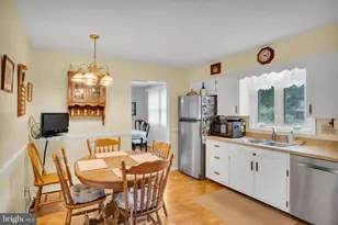 704 Hamilton Ave, Mechanicsburg, PA 17055 - Photo 8