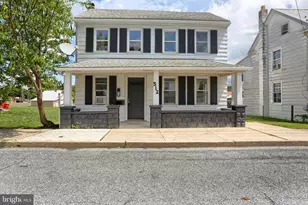 512 Chestnut St, Mount Holly Springs, PA 17065 - Photo 2