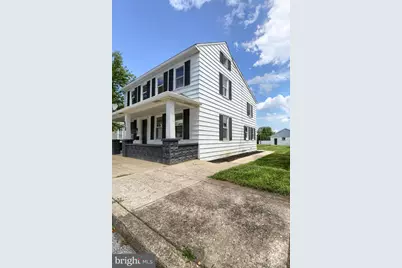 512 Chestnut Street, Mount Holly Springs, PA 17065 - Photo 4