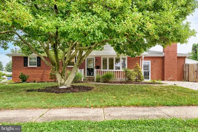 401 James Street, Mechanicsburg, PA 17055 - Photo 2