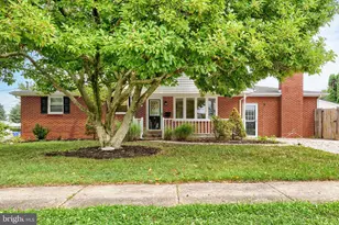 401 James St, Mechanicsburg, PA 17055 - Photo 2