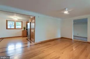 401 James St, Mechanicsburg, PA 17055 - Photo 8