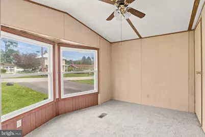 108 Marbeth Ave, Carlisle, PA 17013 - Photo 4