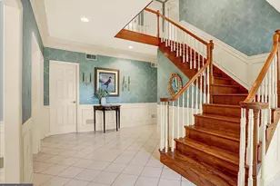 2204 E Coventry Ln, Enola, PA 17025 - Photo 6