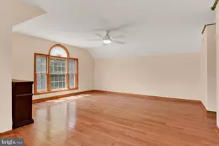 180 Meadow Ln, Mechanicsburg, PA 17055 - Photo 14