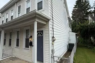 252 E Louther St, Carlisle, PA 17013 - Photo 2