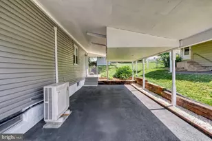 10 W Glenwood Dr, Camp Hill, PA 17011 - Photo 6
