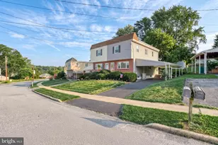 10 W Glenwood Dr, Camp Hill, PA 17011 - Photo 4