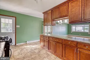 10 W Glenwood Dr, Camp Hill, PA 17011 - Photo 20