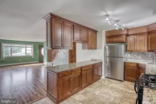 10 W Glenwood Dr, Camp Hill, PA 17011 - Photo 18
