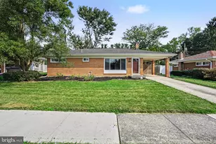3412 Bedford Dr, Camp Hill, PA 17011 - Photo 2
