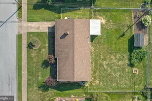 320 Belaire Dr, Shiremanstown, PA 17011 - Photo 8
