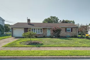 320 Belaire Dr, Shiremanstown, PA 17011 - Photo 1