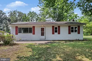943 S Humer St, Enola, PA 17025 - Photo 1