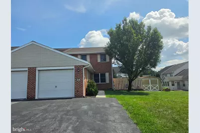 90 Lee Ann Court, Enola, PA 17025 - Photo 2