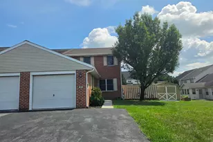 90 Lee Ann Ct, Enola, PA 17025 - Photo 2