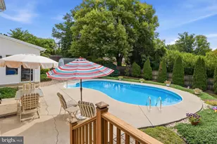 9 Windsor Way, Camp Hill, PA 17011 - Photo 8