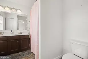 276 Melbourne Ln, Mechanicsburg, PA 17055 - Photo 18