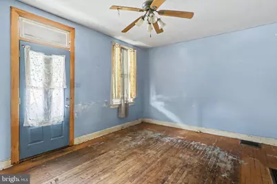 453 W Penn Street, Carlisle, PA 17013 - Photo 2