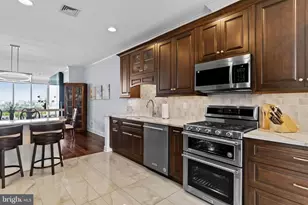 543 Bridgeview Dr, Lemoyne, PA 17043 - Photo 10