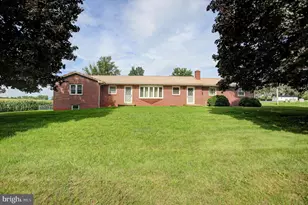 519 Oakville Rd, Shippensburg, PA 17257 - Photo 2