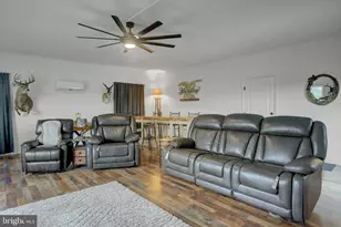 7 Brubacker Dr, Carlisle, PA 17013 - Photo 24