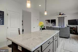 7 Brubacker Dr, Carlisle, PA 17013 - Photo 18