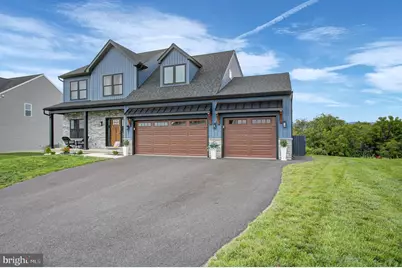 7 Brubacker Drive, Carlisle, PA 17013 - Photo 4