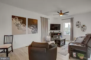 7 Brubacker Dr, Carlisle, PA 17013 - Photo 12