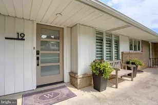 19 Eastgate Dr, Camp Hill, PA 17011 - Photo 4