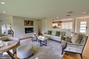19 Eastgate Dr, Camp Hill, PA 17011 - Photo 10