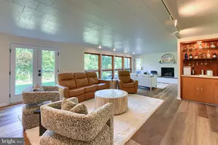 19 Eastgate Dr, Camp Hill, PA 17011 - Photo 44