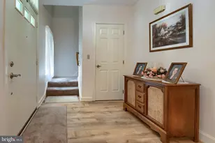 1202 White Birch Ln, Carlisle, PA 17013 - Photo 6