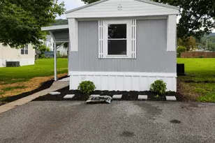 1 Park St, Mount Holly Springs, PA 17065 - Photo 2