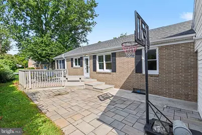 208 E Hillcrest Drive, Carlisle, PA 17013 - Photo 32