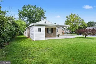 208 E Hillcrest Dr, Carlisle, PA 17013 - Photo 34