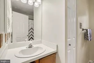 1709 Peyton Randolph Ct, New Cumberland, PA 17070 - Photo 18