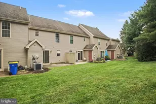 1709 Peyton Randolph Ct, New Cumberland, PA 17070 - Photo 32