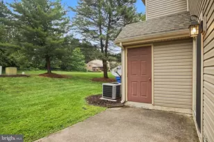 1709 Peyton Randolph Ct, New Cumberland, PA 17070 - Photo 28