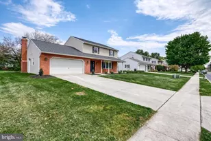 18 Bourbon Red Dr, Mechanicsburg, PA 17050 - Photo 4