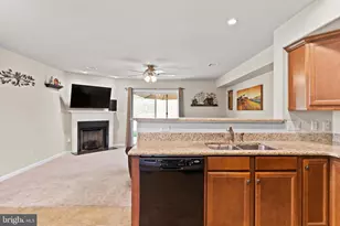 104 Dennis Dr, Enola, PA 17025 - Photo 8