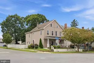 702 Bosler Ave, Lemoyne, PA 17043 - Photo 2