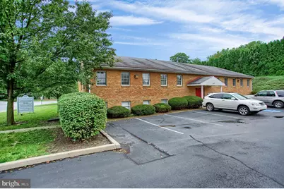 1517 Cedar Cliff Drive #105, Camp Hill, PA 17011 - Photo 2