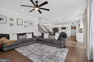 2249 S Autumn Chase Dr, Mechanicsburg, PA 17055 - Photo 14
