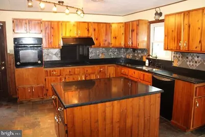 63 Carpenter Lane, Newburg, PA 17240 - Photo 2